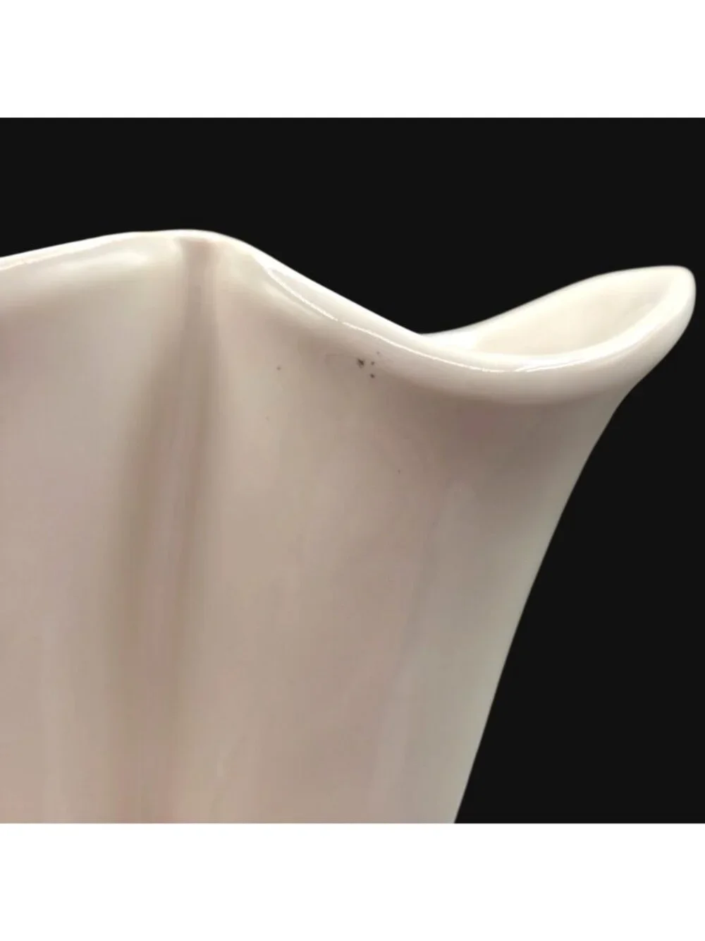 Vintage Hall USA White Ceramic Tulip Vase Scalloped Rim Pedestal Base 10 Inch